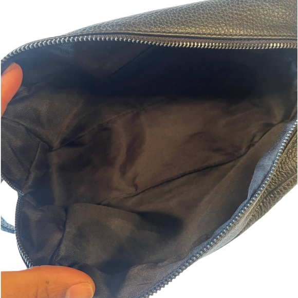 Massei Black Leather Men’s Toiletry Bag Made in Italy - Picture 8 of 9